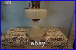 Vintage 1935 36 Aladdin White Moonstone Corinthian Oil Kerosene Lamp