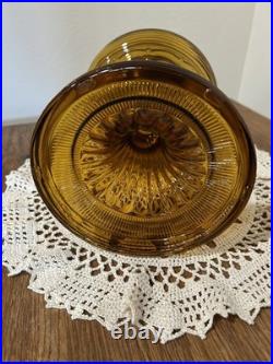 Vintage 1937-1938 Aladdin B-82 Amber Crystal Beehive Oil Kerosene Lamp