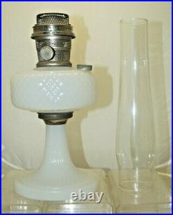 Vintage 1937 Aladdin Diamond Quilt White Moonstone Oil Lamp With Chimney & Shade