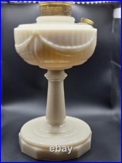 Vintage 1939-41 Aladdin Uranium B-75 Tall Lincoln Drape Ivory Alacite Oil Lamp