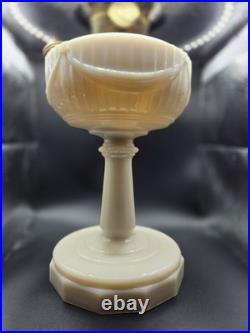 Vintage 1939-41 Aladdin Uranium B-75 Tall Lincoln Drape Ivory Alacite Oil Lamp