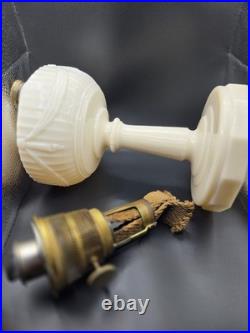 Vintage 1939-41 Aladdin Uranium B-75 Tall Lincoln Drape Ivory Alacite Oil Lamp