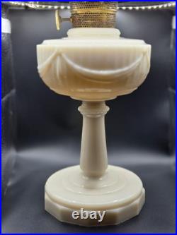 Vintage 1939-41 Aladdin Uranium B-75 Tall Lincoln Drape Ivory Alacite Oil Lamp