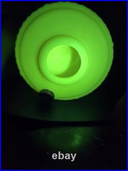Vintage 1939-41 Aladdin Uranium B-75 Tall Lincoln Drape Ivory Alacite Oil Lamp