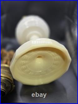 Vintage 1939-41 Aladdin Uranium B-75 Tall Lincoln Drape Ivory Alacite Oil Lamp
