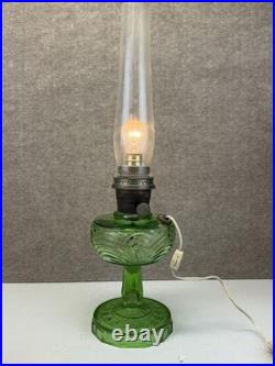 Vintage 1939 Aladdin Green Glass Washington Drape Nu-Type B Lamp Electrified