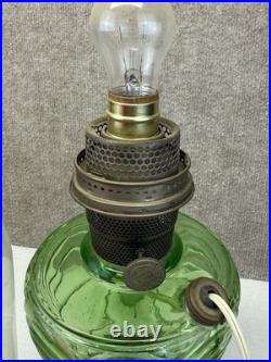 Vintage 1939 Aladdin Green Glass Washington Drape Nu-Type B Lamp Electrified