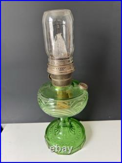 Vintage 1939 Aladdin Green Uranium Glass Washington Drape B40 Nu-Type B Oil Lamp