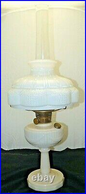Vintage 1940s Aladdin Alacite Lincoln Drape Oil Kerosene Lamp With 501 Glass Shade
