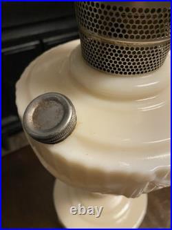 Vintage 1940s Aladdin B-75 Tall Lincoln Drape Alacite Oil Lamp -Type B / Heeless Vintage 1940s Aladdin B-75 Tall Lincoln Drape Alacite Oil Lamp -Type B / Heeless