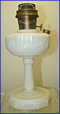Vintage 1940s Aladdin Lincoln Drape Alacite Oil Kerosene Lamp