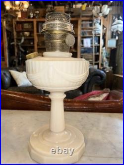 Vintage 1940s Aladdin Model B Tall Ivory Alacite Lincoln Drape Kerosene Oil Lamp