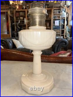 Vintage 1940s Aladdin Model B Tall Ivory Alacite Lincoln Drape Kerosene Oil Lamp