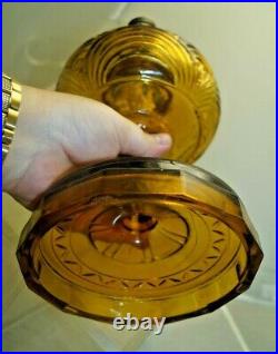 Vintage 1941 42 Aladdin Washington Drape Honey Amber Oil Kerosene Lamp