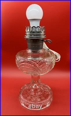 Vintage 1943 Aladdin Oil/Electric Lamp Washington Drape B-53X Clear Pedestal