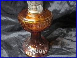 Vintage 1974 Aladdin #23 Amber Lincoln Drape Oil Lamp 24