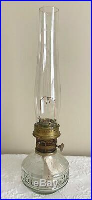Vintage #23 ALADDIN Colonial Shelf Table Kerosene Lamp Signed Chimney