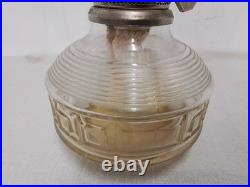 Vintage ALADDIN #23 OIL LAMP With ALADDIN GLASS CHIMNEY & MANTLE