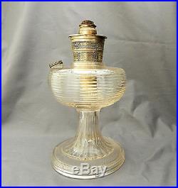 Vintage ALADDIN B-80 BEEHIVE PATTERN Clear Glass Oil Kerosene Lamp BEAUTIFUL