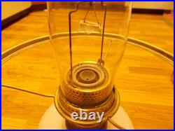 Vintage ALADDIN B-91 QUILT OIL LAMP WHITE MOONSTONE / ROSE MOONSTONE WithSHADE