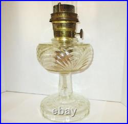Vintage ALADDIN Glass Washington Drape Oil-Kerosene Lamp B-53 Model-B Burner