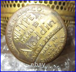 Vintage ALADDIN Glass Washington Drape Oil-Kerosene Lamp B-53 Model-B Burner