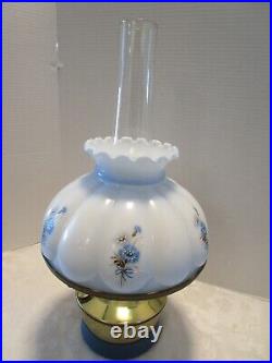 Vintage ALADDIN Kerosene OIL LAMP Brass & GLASS SHADE HAND PAINTED 1950's 20t