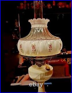 Vintage ALADDIN LAMP MILK GLASS NU-TYPE Model B Hand painted Flowers Beautiful