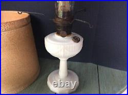 Vintage ALADDIN TALL LINCOLN DRAPE OIL LAMP 1940's