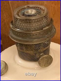 Vintage Aladdin 1939 Model B-60 Alacite Lincoln Drape Glass Oil Lamp (2E)