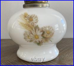 Vintage Aladdin 23 Kerosene Oil Lamp Daisies & Wheat Milk Glass WithChimney 1970's