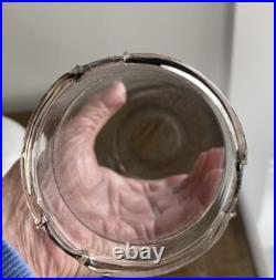 Vintage Aladdin 23 Kerosene Oil Lamp Daisies & Wheat Milk Glass WithChimney 1970's