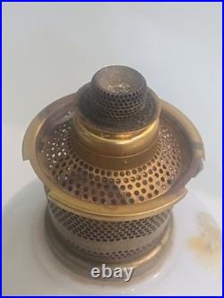 Vintage Aladdin 23 Kerosene Oil Lamp Daisies & Wheat Milk Glass WithChimney 1970's