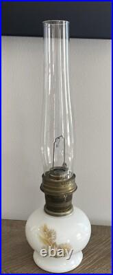 Vintage Aladdin 23 Kerosene Oil Lamp Daisies & Wheat Milk Glass WithChimney 1970's