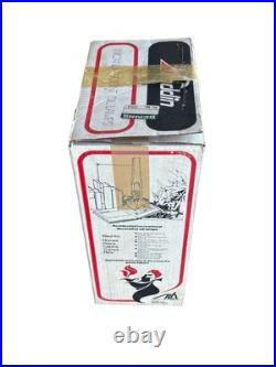 Vintage Aladdin 23 Kerosene Oil Lamp Floral Daisies Milk Glass with Chimney 1970's