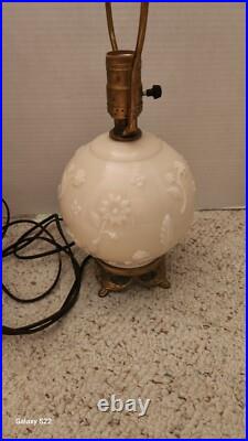 Vintage Aladdin Alacite Glass Electric Table Lamp Works