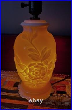 Vintage Aladdin Alacite Glass Lamp Pattern No. G-255