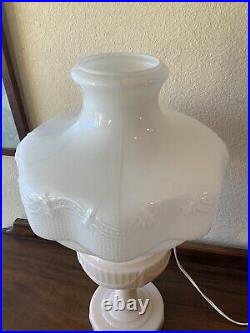 Vintage Aladdin Alacite Lincoln Drape Glass Electric Oil Lamp With Shade