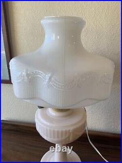 Vintage Aladdin Alacite Lincoln Drape Glass Electric Oil Lamp With Shade