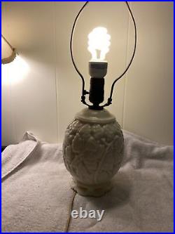 Vintage Aladdin Alacite Milk Glass Oak Leaf Double Light Lamp Works With Finial