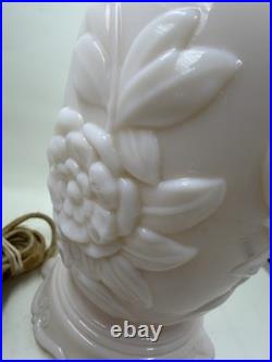 Vintage Aladdin Alacite Milky Table Lamp Excellent Condition