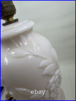 Vintage Aladdin Alacite Milky Table Lamp Excellent Condition