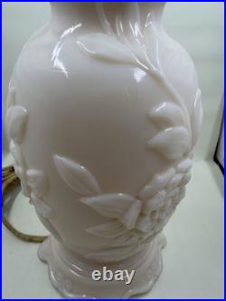 Vintage Aladdin Alacite Milky Table Lamp Excellent Condition