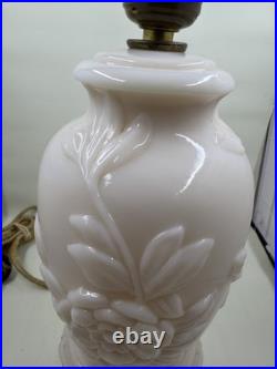 Vintage Aladdin Alacite Milky Table Lamp Excellent Condition