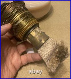 Vintage Aladdin Bracket Oil Lamp Alacite Uranium Glass Nu Type Model B Burner