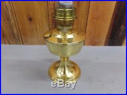 Vintage Aladdin Brass Table Oil Lamp Model 23 With Glass Chimney EUC