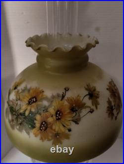 Vintage Aladdin Cathedral Green Crystal Glass Floral Shade Kerosene Stand Collec