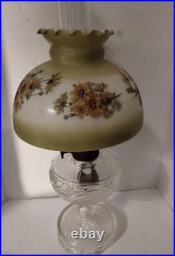 Vintage Aladdin Cathedral Green Crystal Glass Floral Shade Kerosene Stand Collec