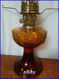 Vintage Aladdin Clear Amber Glass Oil Kerosene Lamp Lincoln Drape 23