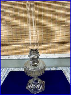 Vintage Aladdin Clear Beta Crystal Cathedral Oil Lamp With Burner & Chimney